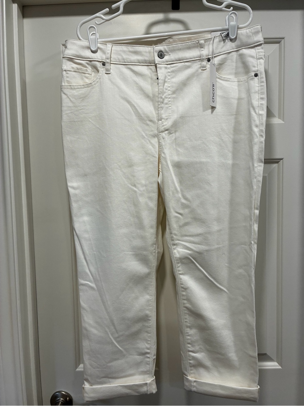Chico's White Slimming Girlfriend Slim Leg Crop Jeans